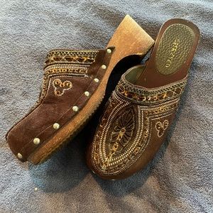 SOLD | Vintage Brown Sequin Clogs